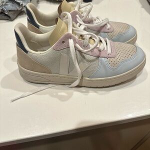VEJA sneakers
